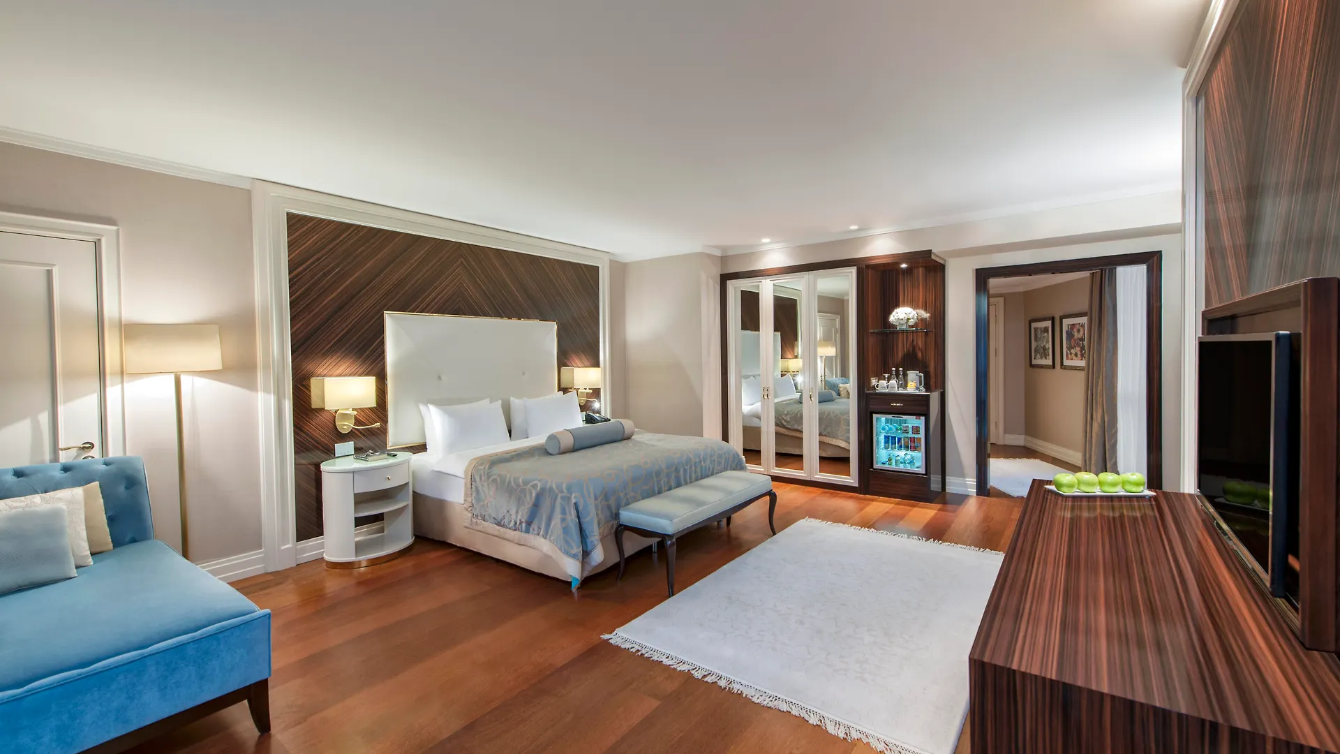 Elite World Istanbul Florya Hotel 5*,